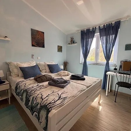 With Parking Space Lukoran, Ugljan - 24366